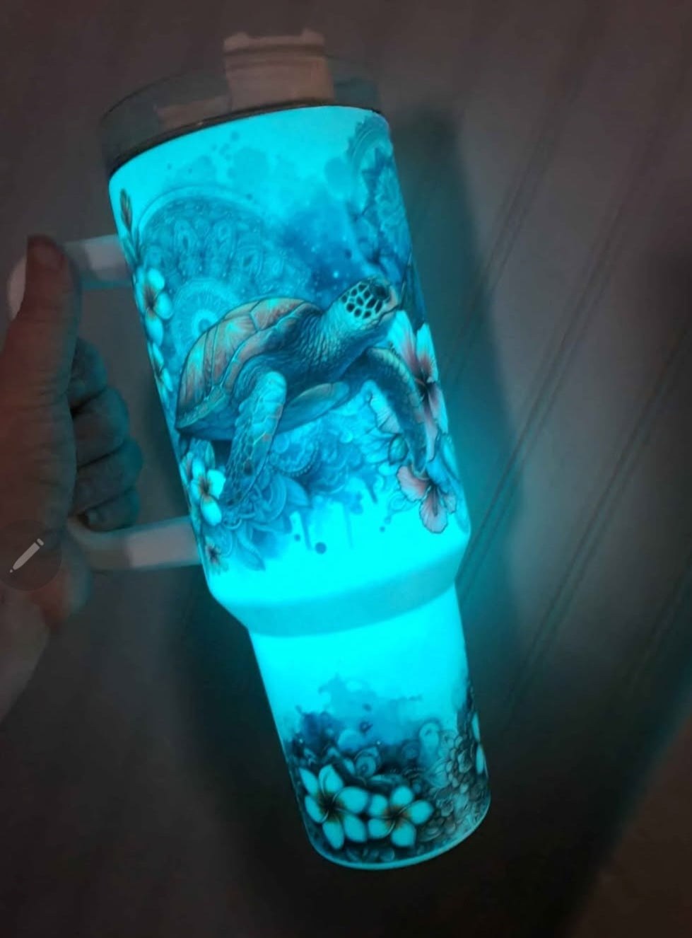 40oz Boho sea turtles